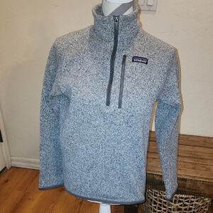Patagonia Sweater Womens Size Xsmall Used In Great Condition